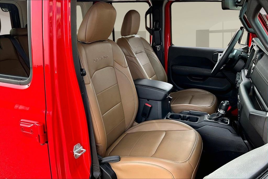 Used 2023 Jeep Wrangler Unlimited Sahara image 7