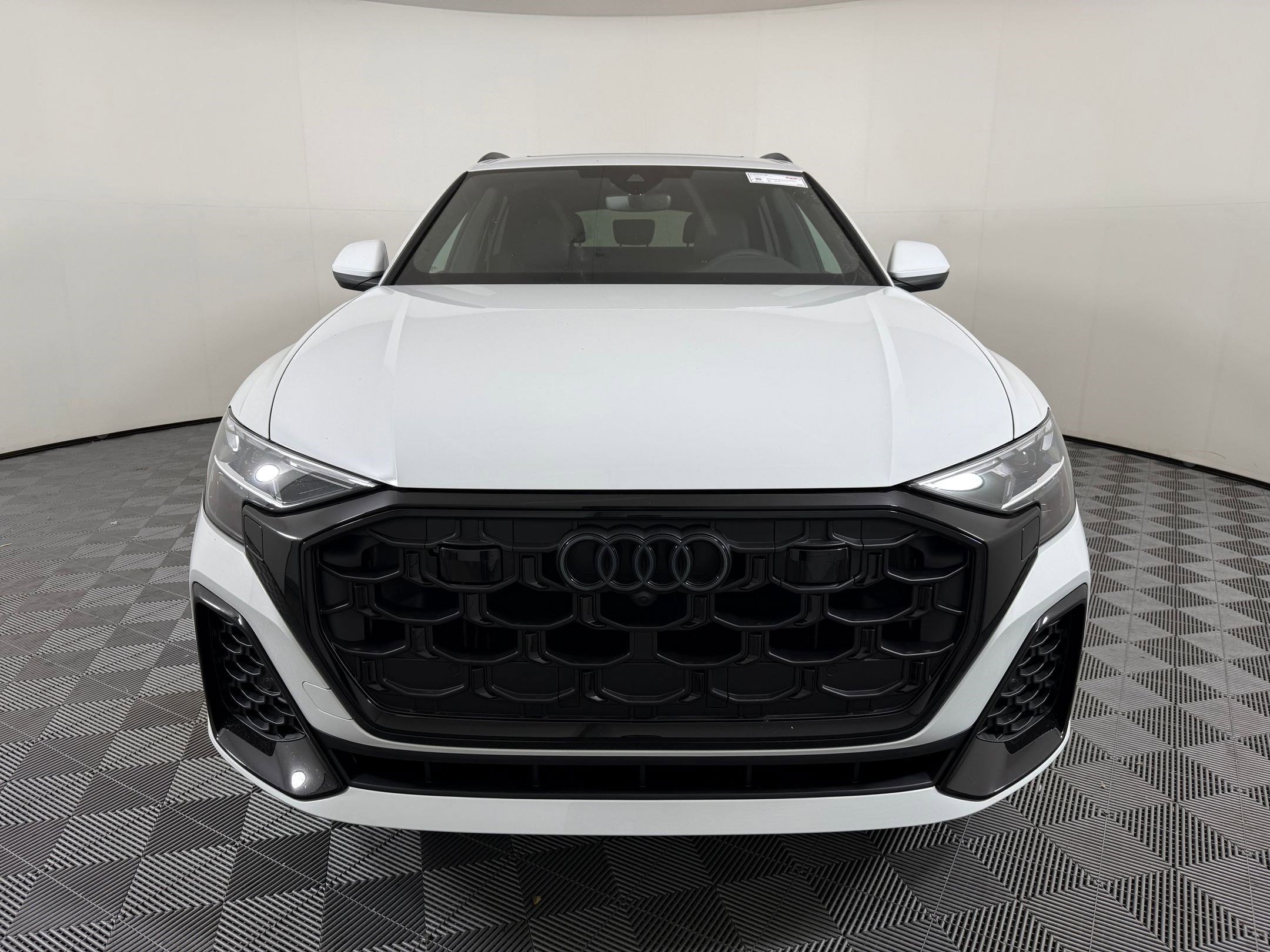 New 2026 Audi Q8 Premium Plus image 5