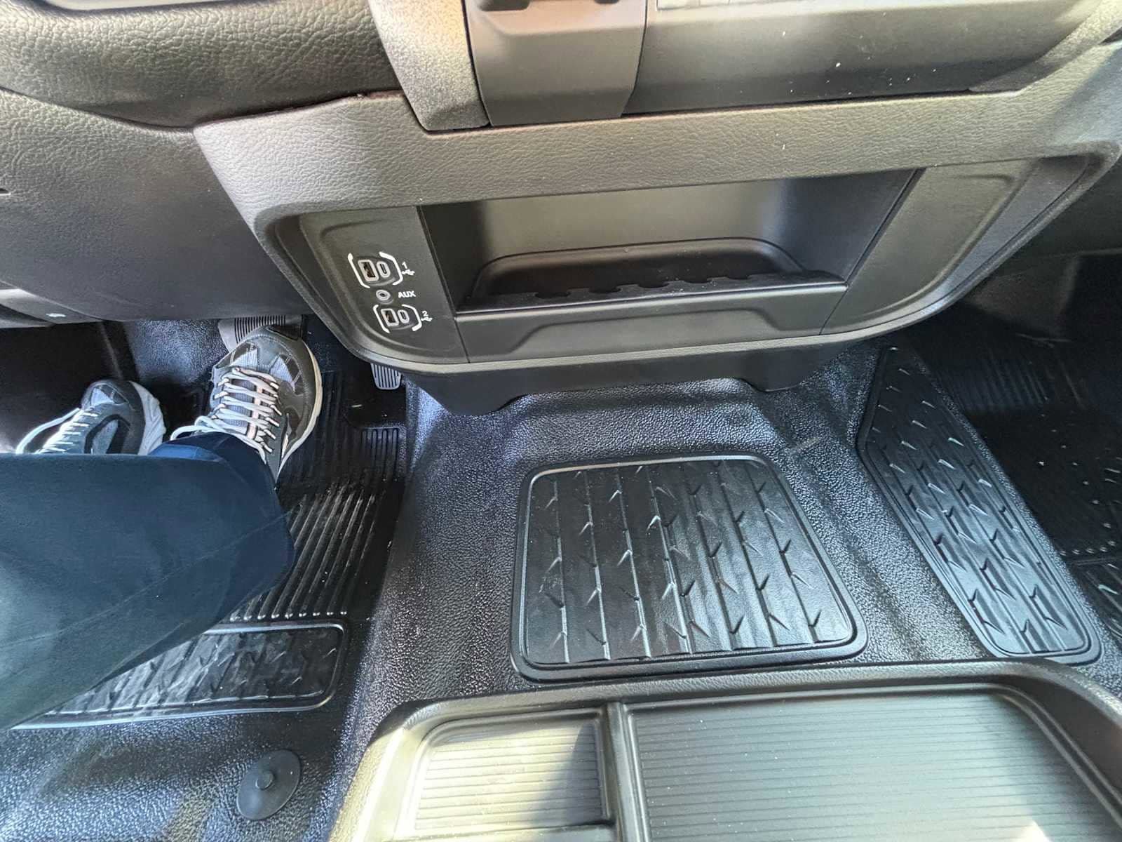 New 2026 RAM 5500 Tradesman w/ Chrome Appearance Group image 19