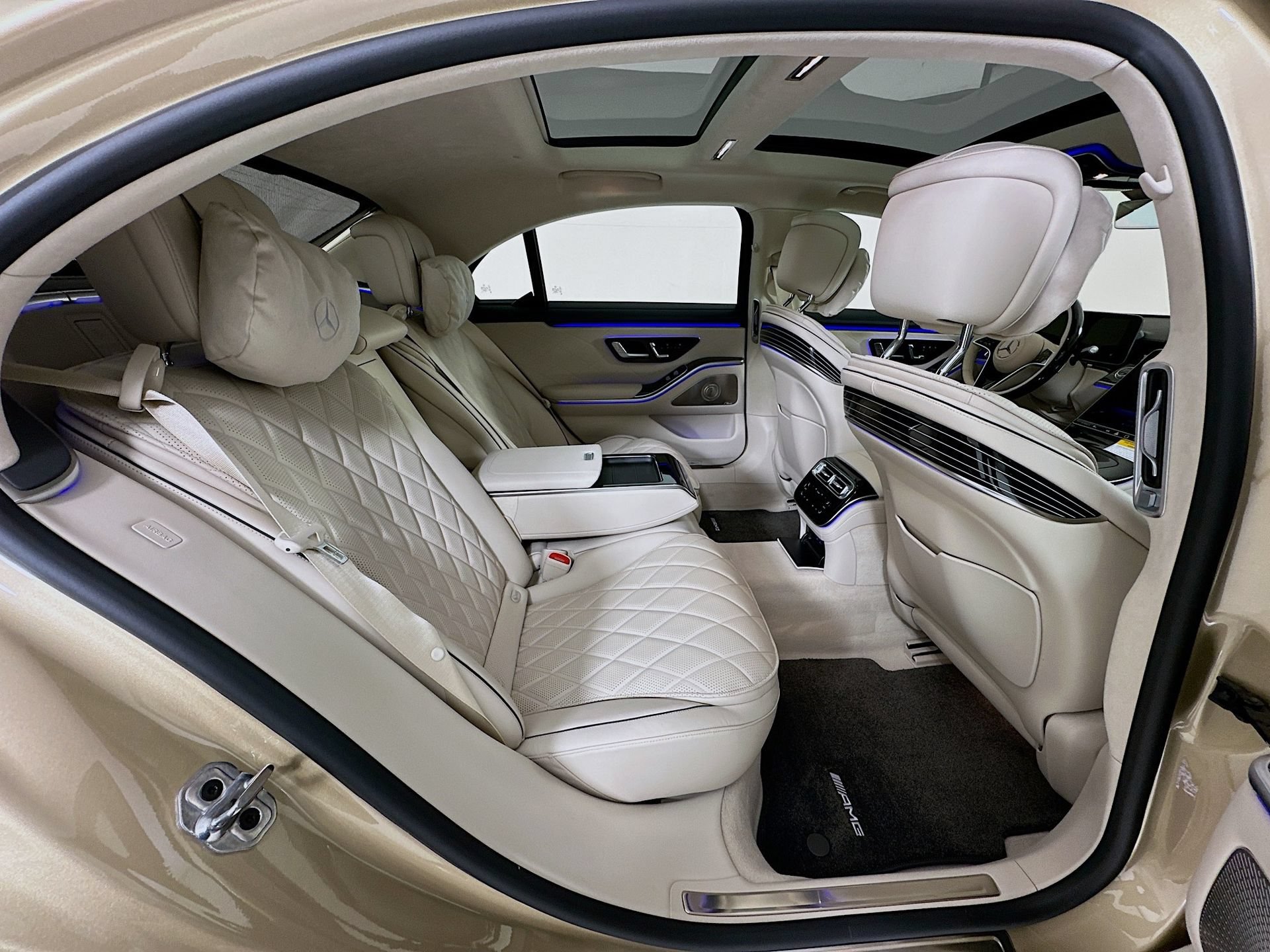 New 2026 Mercedes-Benz S 580 4MATIC Sedan image 30