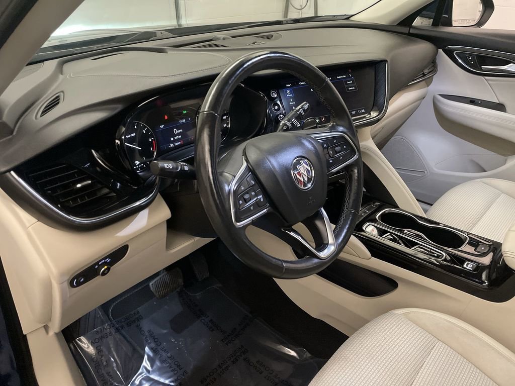 Used 2023 Buick Envision Preferred FWD image 4