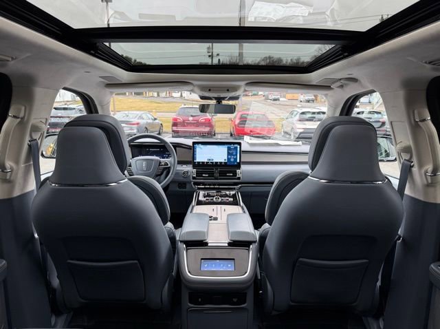 Used 2022 Lincoln Navigator L Black Label image 27