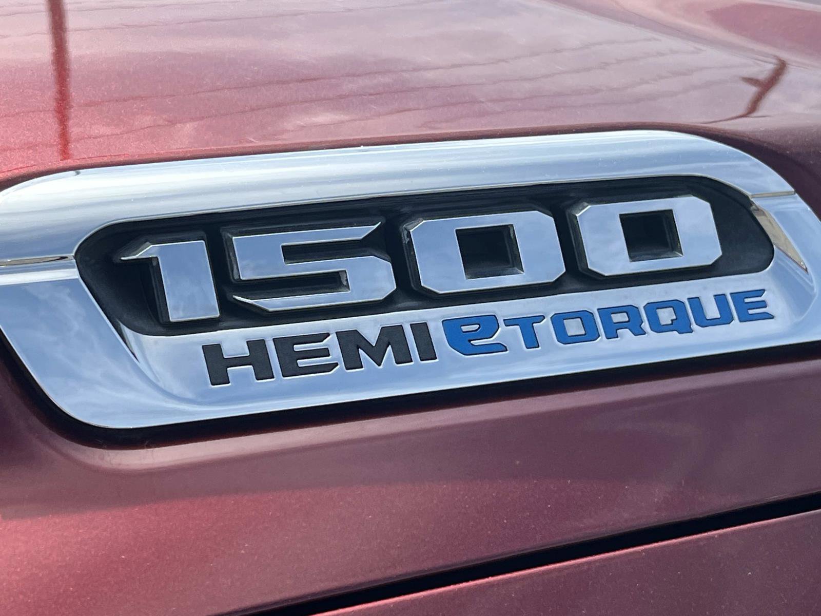 Used 2022 RAM 1500 Laramie AWD/4WD image 48