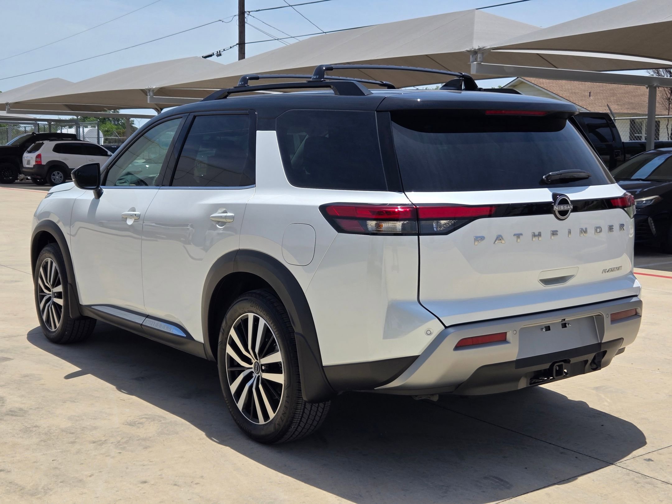 Used 2025 Nissan Pathfinder Platinum w/ Cargo Package FWD image 5