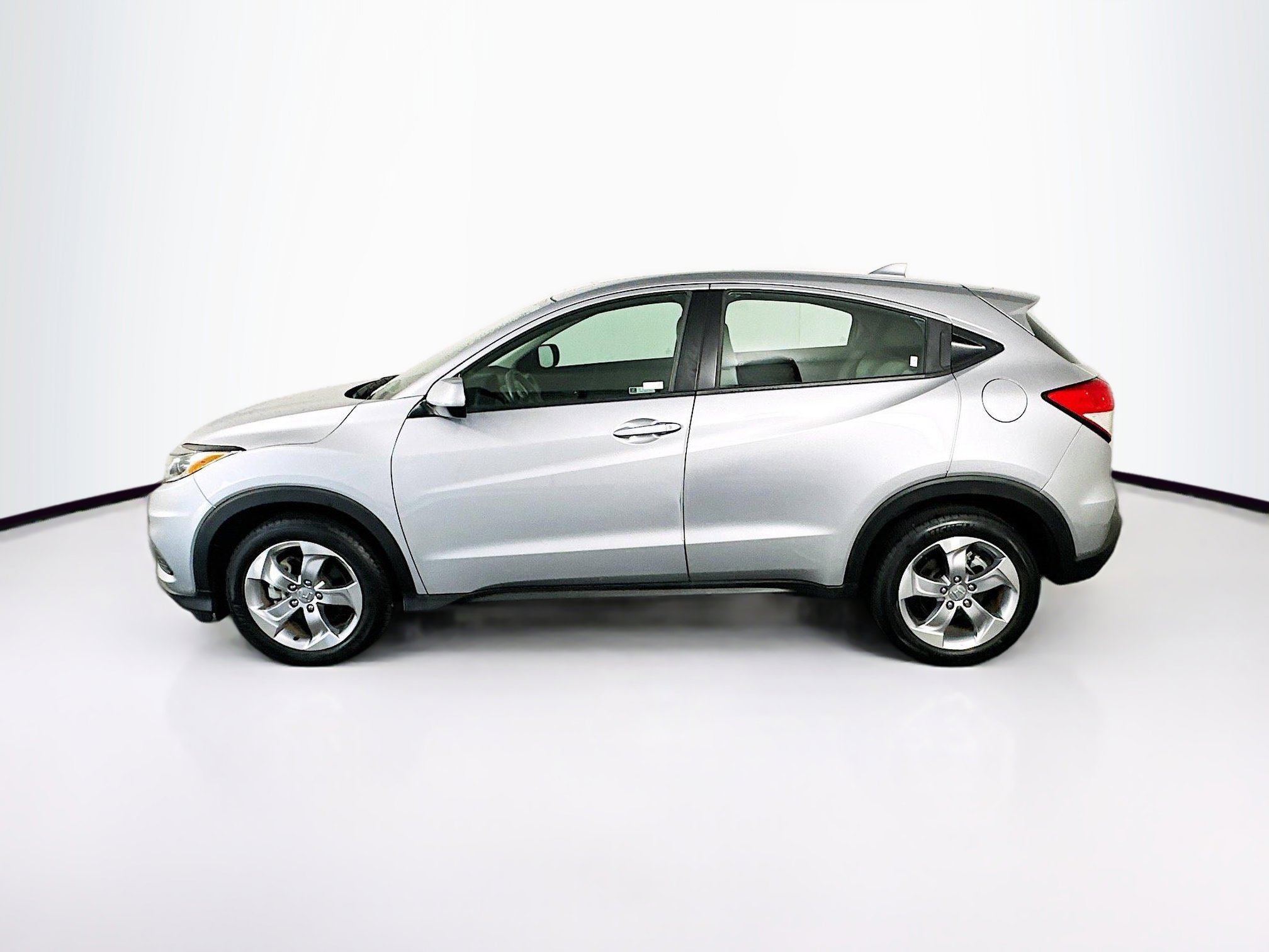 Used 2022 Honda HR-V LX image 4