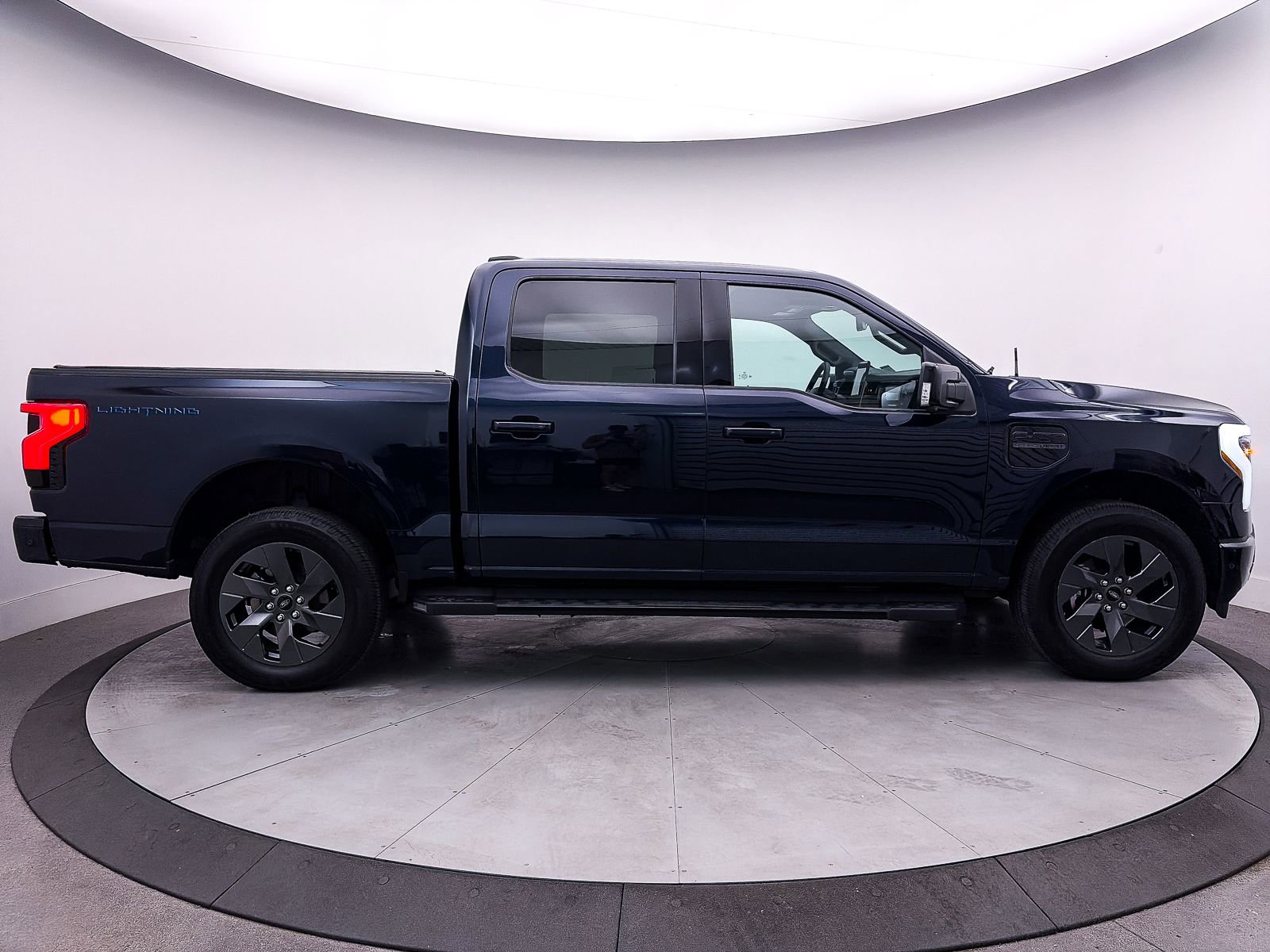 Used 2023 Ford F150 Lightning Lariat w/ Equipment Group 511A High image 44