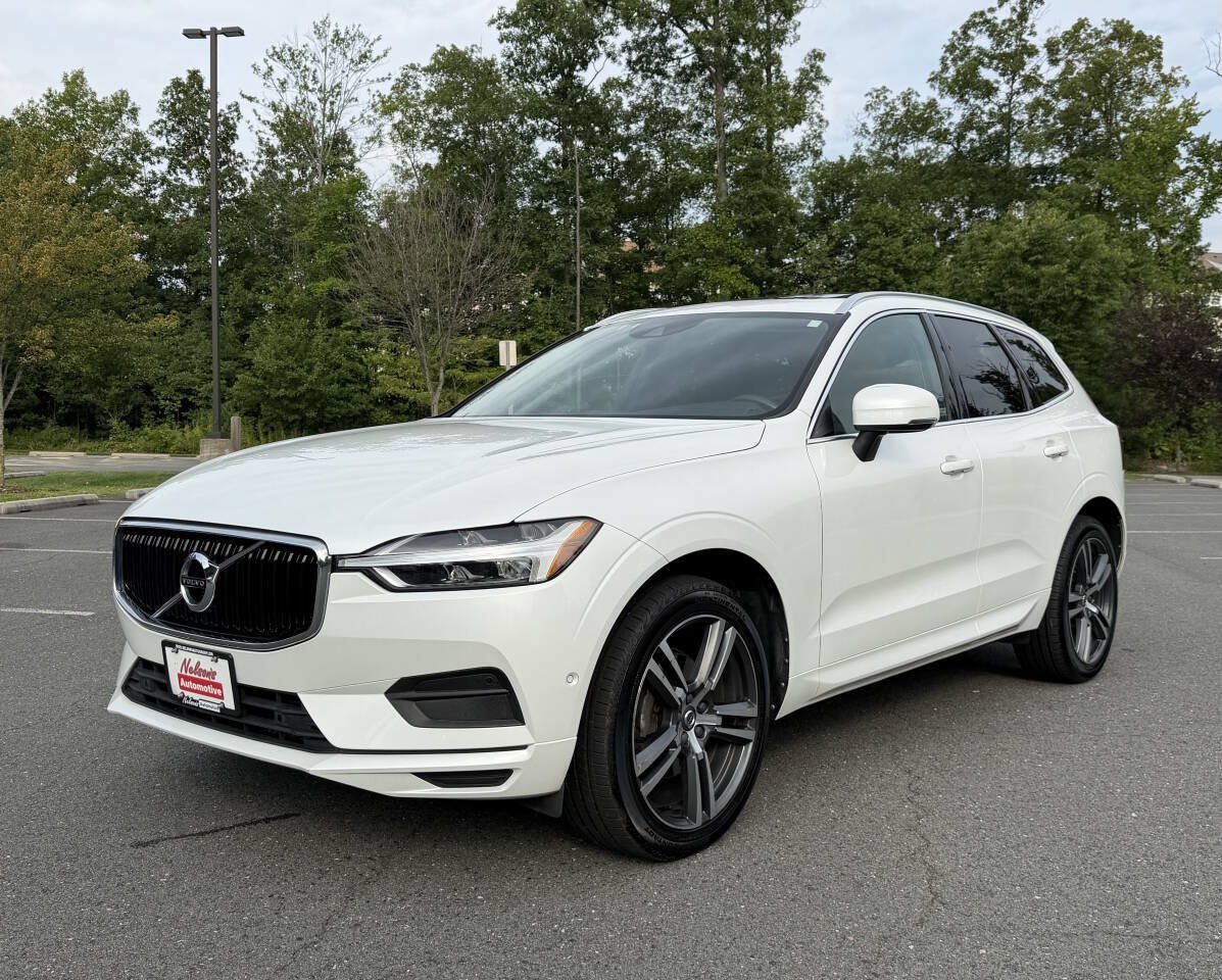 Used 2018 Volvo XC60 T5 Momentum w/ Convenience Package AWD/4WD image 10