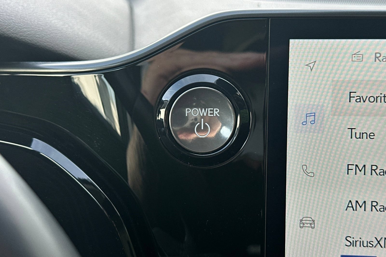 Used 2022 Lexus NX 350h AWD image 22