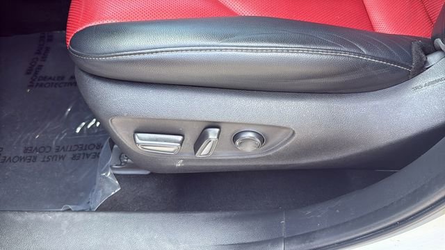 Used 2023 Toyota Highlander XSE FWD image 20