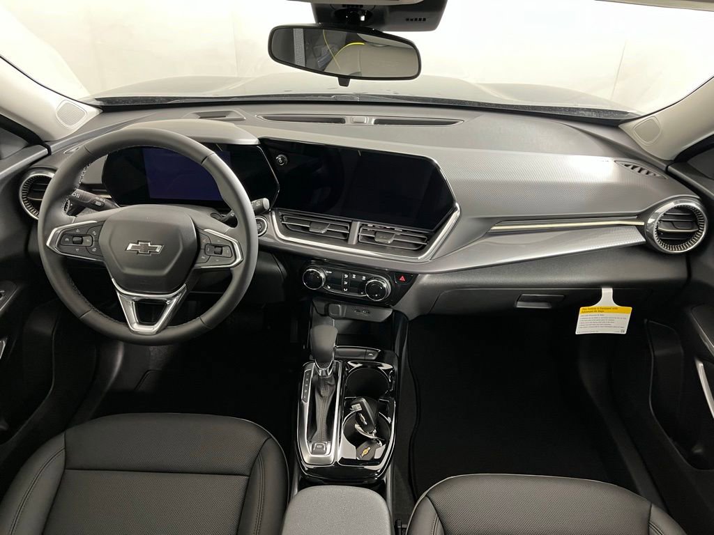 New 2026 Chevrolet Trax ACTIV w/ Driver Confidence Package FWD image 14