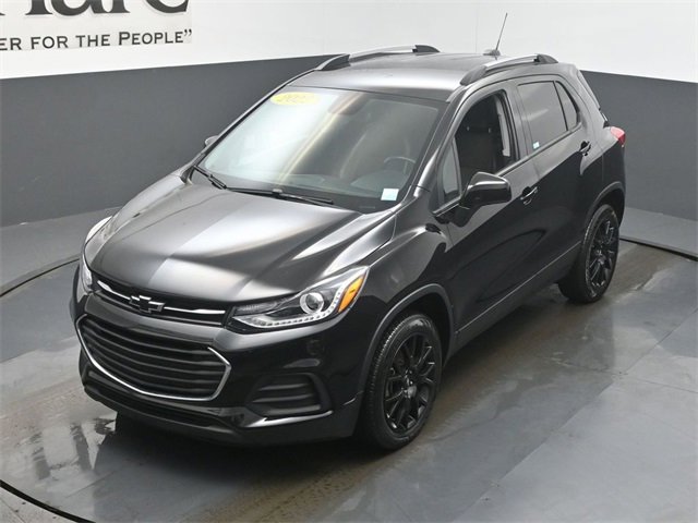 Used 2022 Chevrolet Trax LT w/ Midnight Edition image 44
