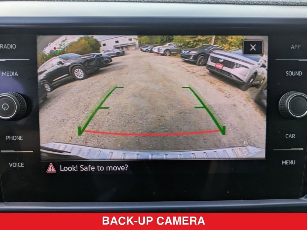 Used 2022 Volkswagen Taos SE image 26