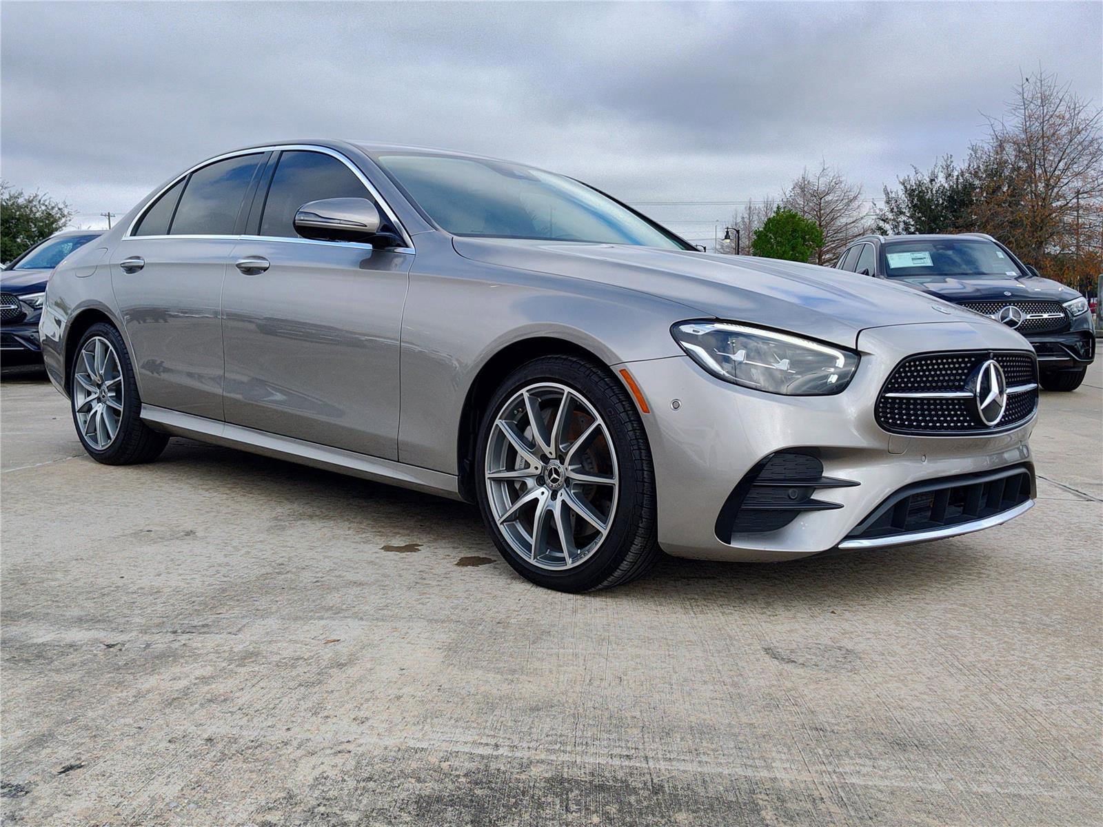 Used 2022 Mercedes-Benz E 450 4MATIC Sedan image 8