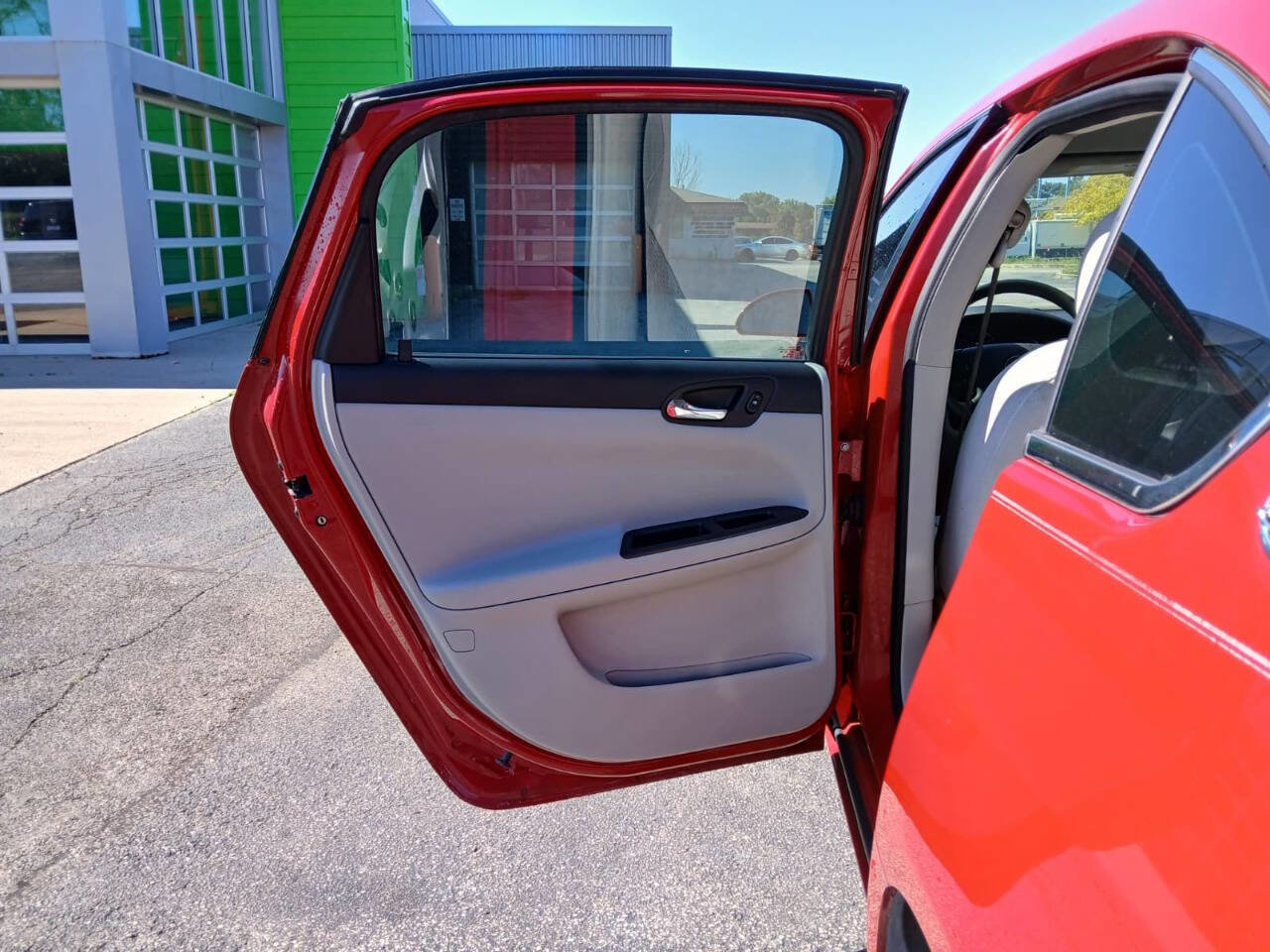 Used 2007 Chevrolet Impala LT image 9