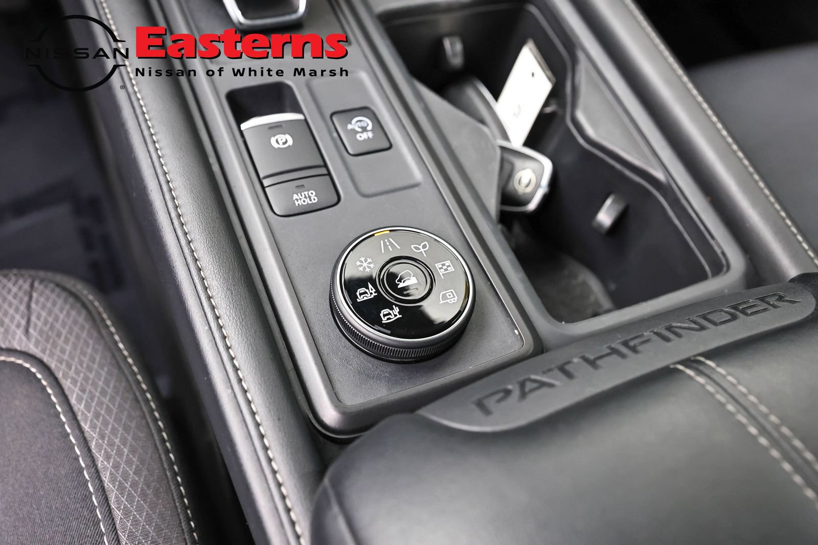 Used 2023 Nissan Pathfinder S AWD/4WD image 20