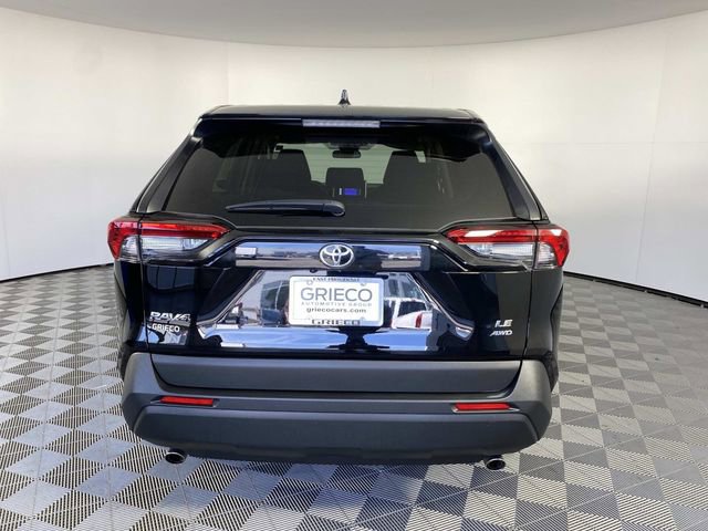 Used 2025 Toyota RAV4 LE AWD/4WD image 7