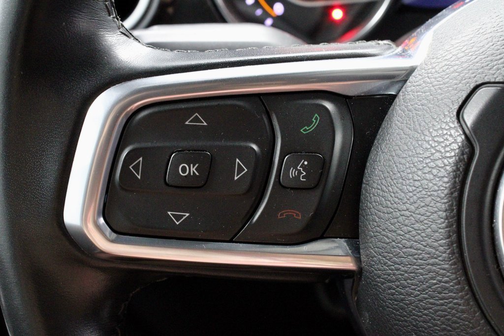 Used 2021 Jeep Wrangler Unlimited Sahara image 25