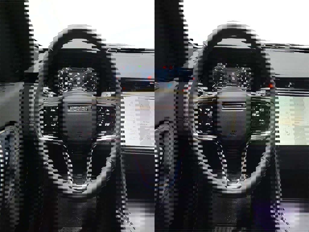 New 2025 Land Rover Discovery Sport Dynamic SE image 24