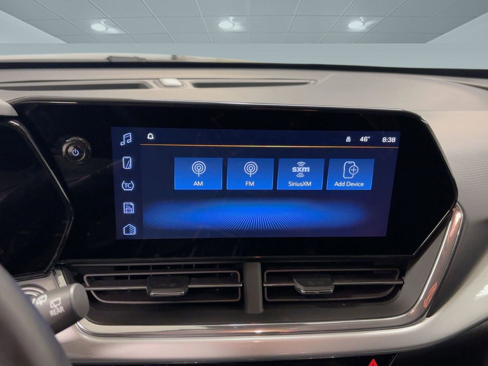 Certified 2025 Chevrolet Trax LT w/ LT Convenience Package image 25