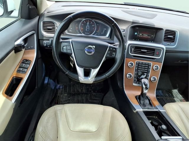 Used 2016 Volvo S60 T5 Premier w/ Climate Package AWD/4WD image 15