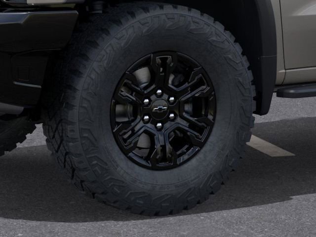 New 2026 Chevrolet Silverado 1500 ZR2 image 9