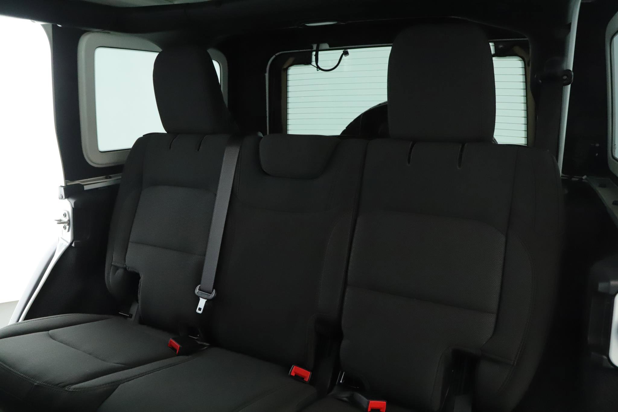 Used 2023 Jeep Wrangler Unlimited Sport image 5