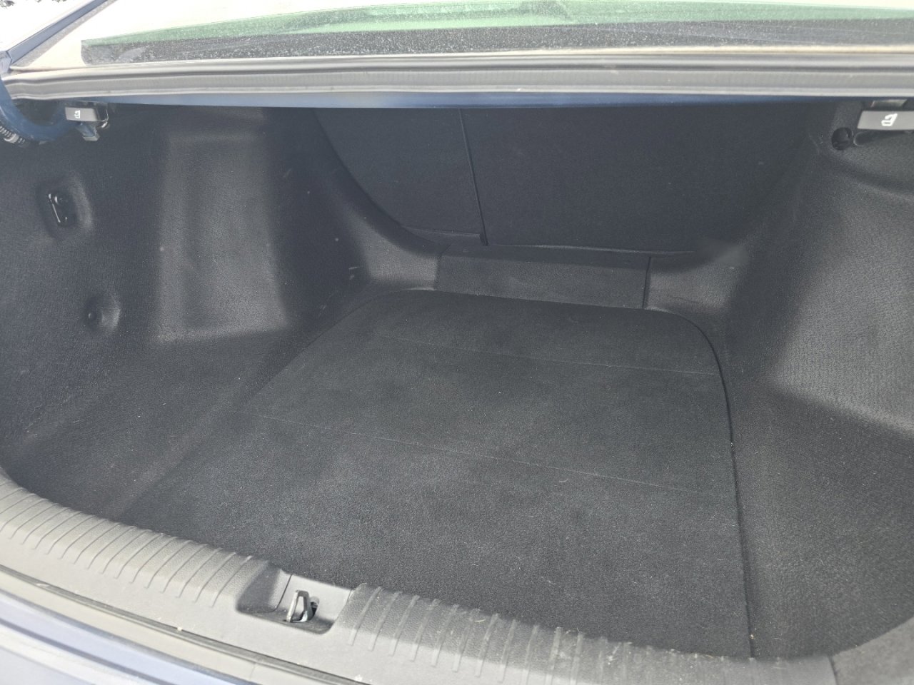 Certified 2023 Honda Accord EX image 20