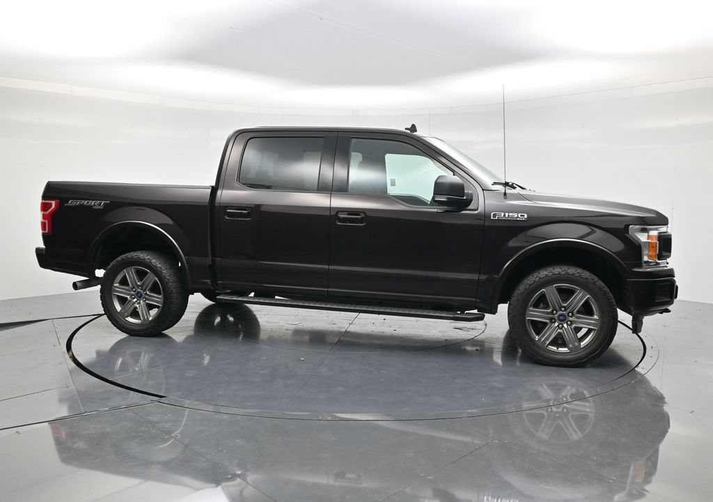 Used 2019 Ford F150 XLT w/ Equipment Group 302A Luxury AWD/4WD image 4