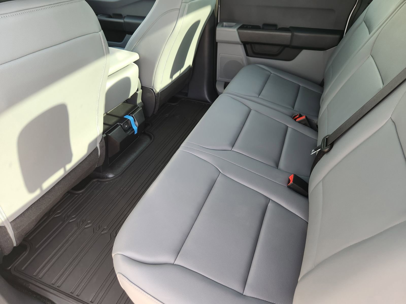 New 2025 Ford F250 XL w/ FX4 Off-Road Package image 21