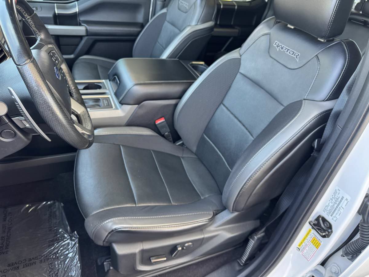 Used 2020 Ford F150 Raptor w/ Equipment Group 802A Luxury AWD/4WD image 18