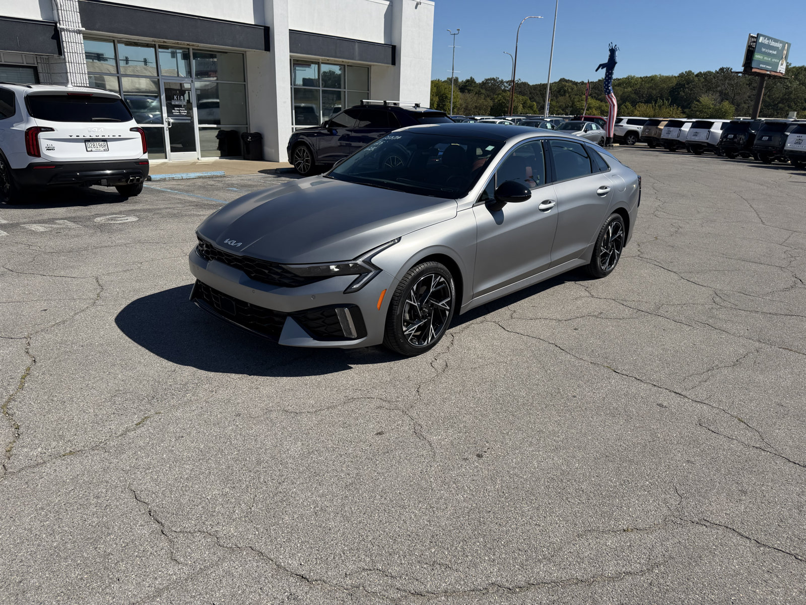 Used 2025 Kia K5 GT-Line w/ GT-Line Premium Package FWD image 7