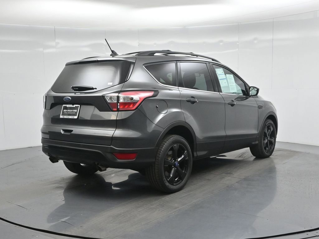 Certified 2018 Ford Escape SEL image 27