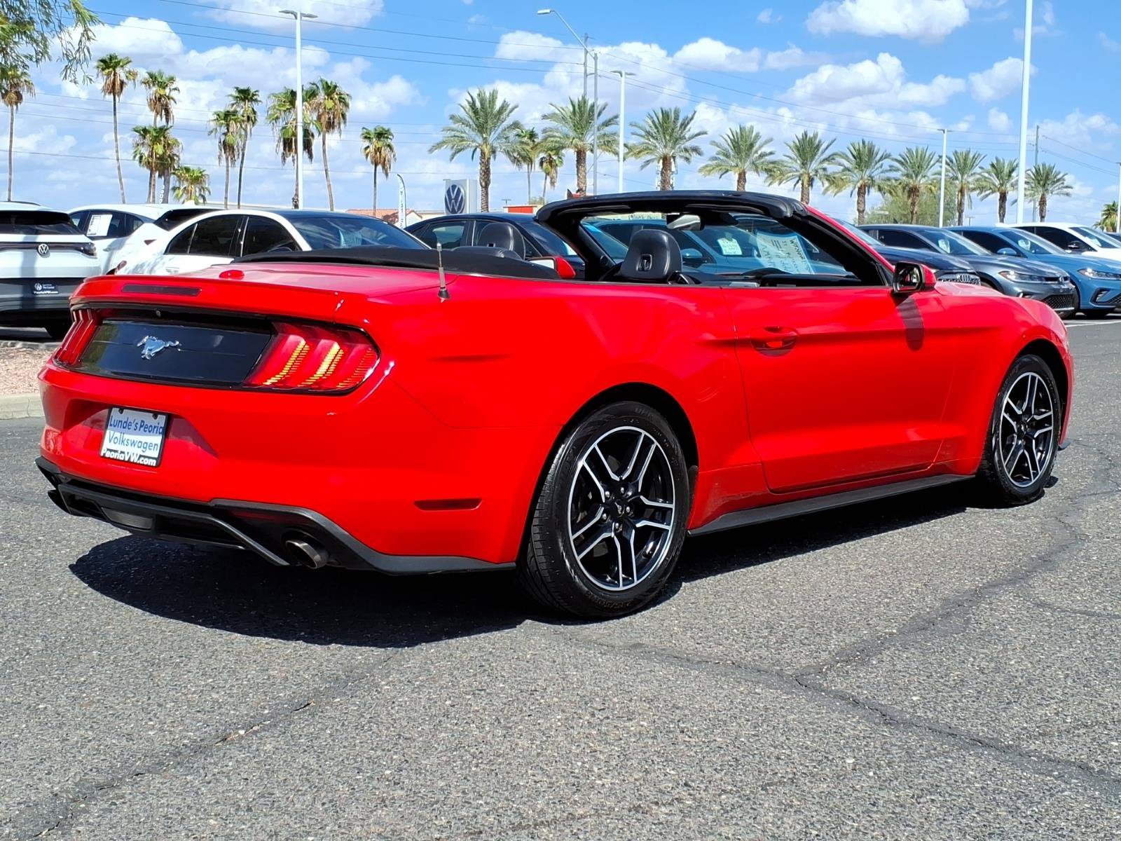 Used 2021 Ford Mustang Premium RWD image 7