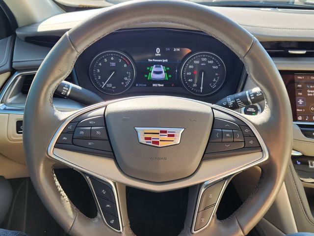 Used 2022 Cadillac XT5 Premium Luxury w/ Technology Package image 31