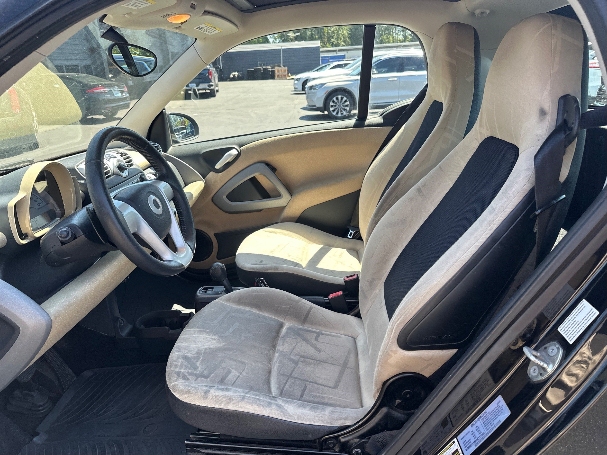 Used 2008 smart fortwo pure RWD image 9