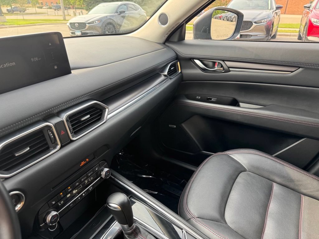 Certified 2025 MAZDA CX-5 Carbon Edition AWD/4WD image 23