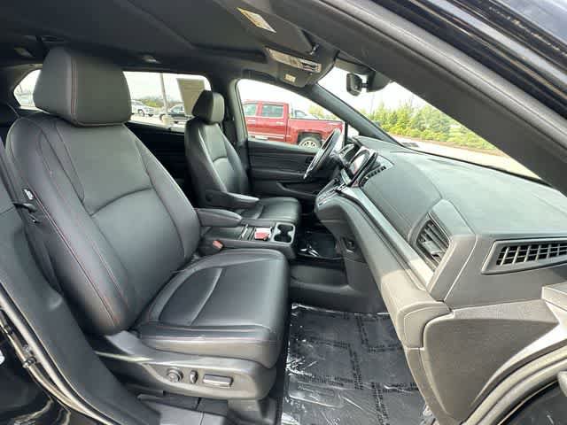 Used 2023 Honda Odyssey Sport image 23