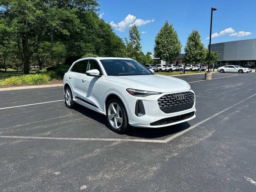 New 2025 Audi Q5 Prestige