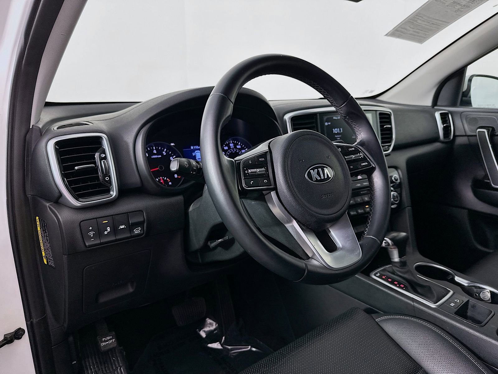 Used 2020 Kia Sportage EX FWD image 9