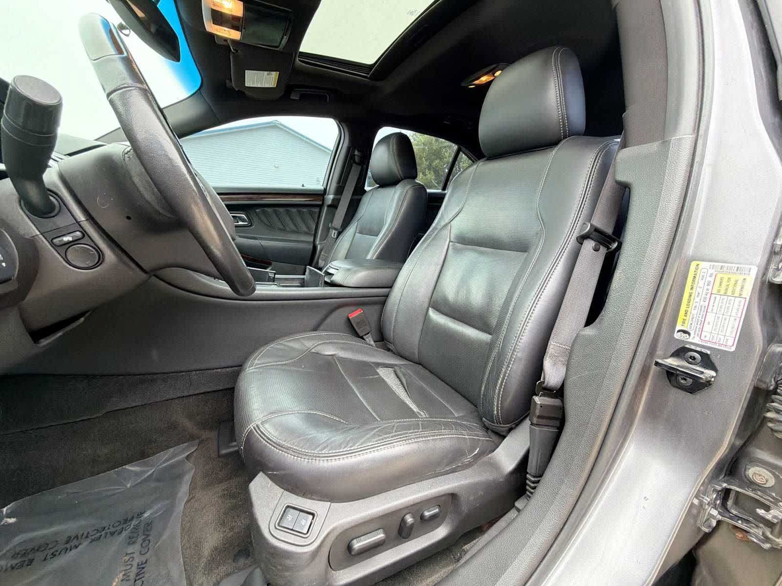 Used 2013 Ford Taurus Limited FWD image 13