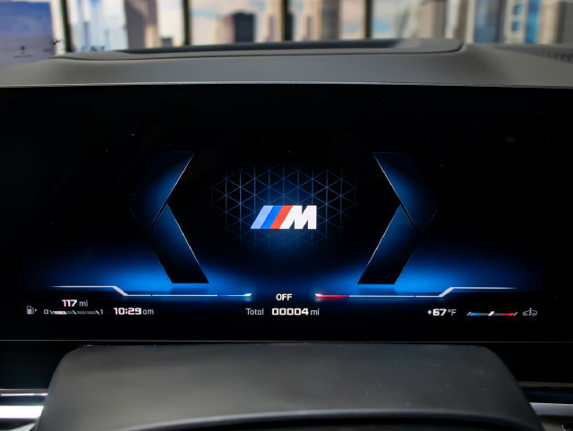 New 2027 BMW X6 M60i AWD/4WD image 17