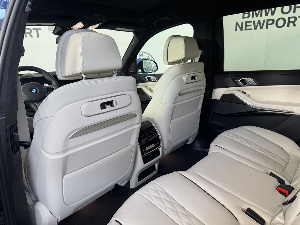 New 2027 BMW X7 xDrive40i w/ Executive Package AWD/4WD image 14