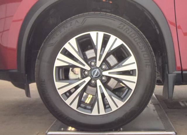 Certified 2023 Nissan Rogue SV AWD/4WD image 10