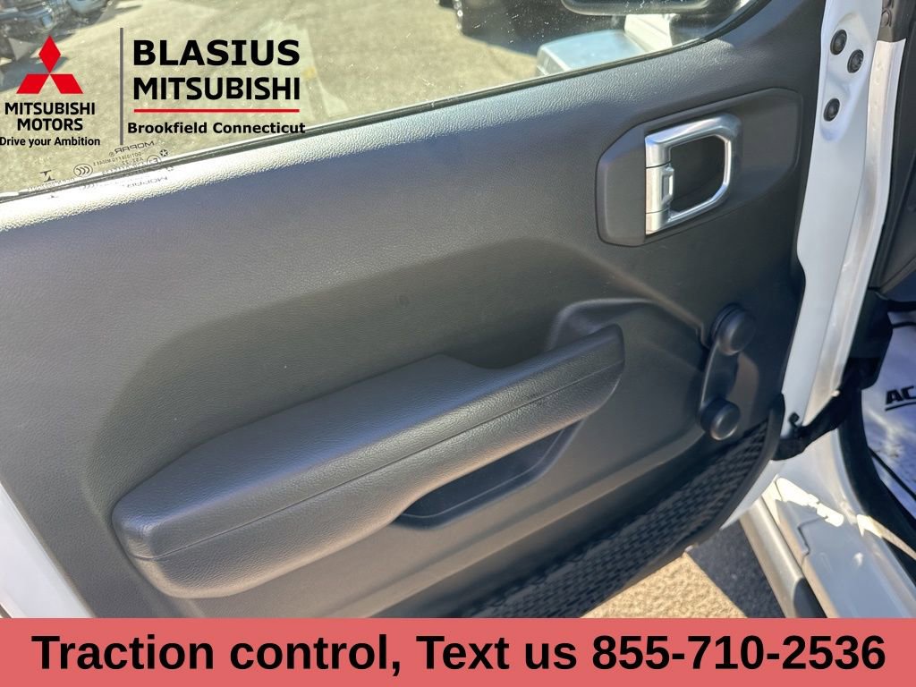 Used 2022 Jeep Wrangler Willys image 11