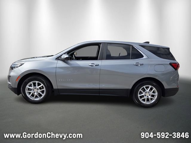 Used 2023 Chevrolet Equinox LT image 2