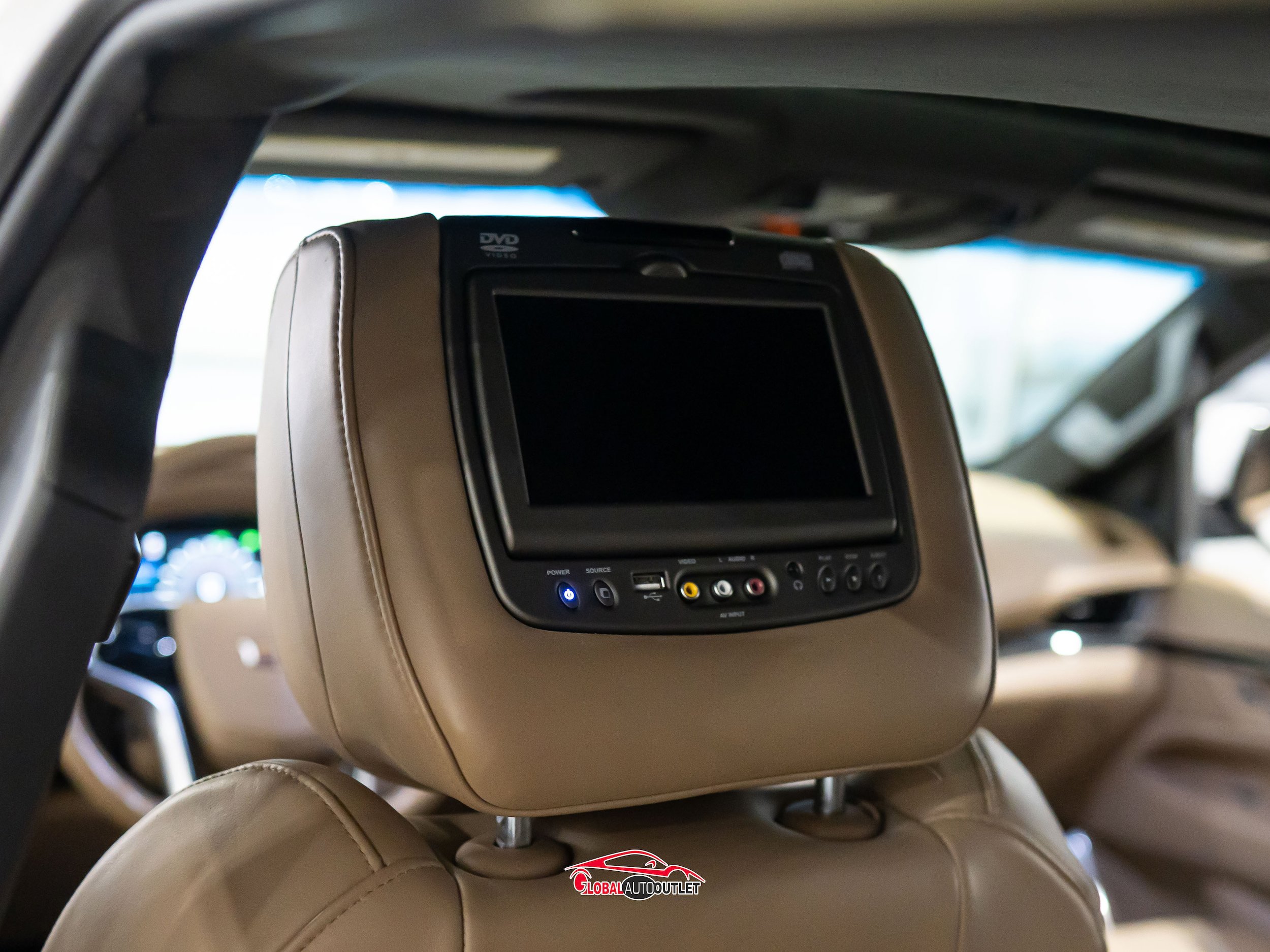 Used 2018 Cadillac Escalade ESV Platinum AWD/4WD image 25