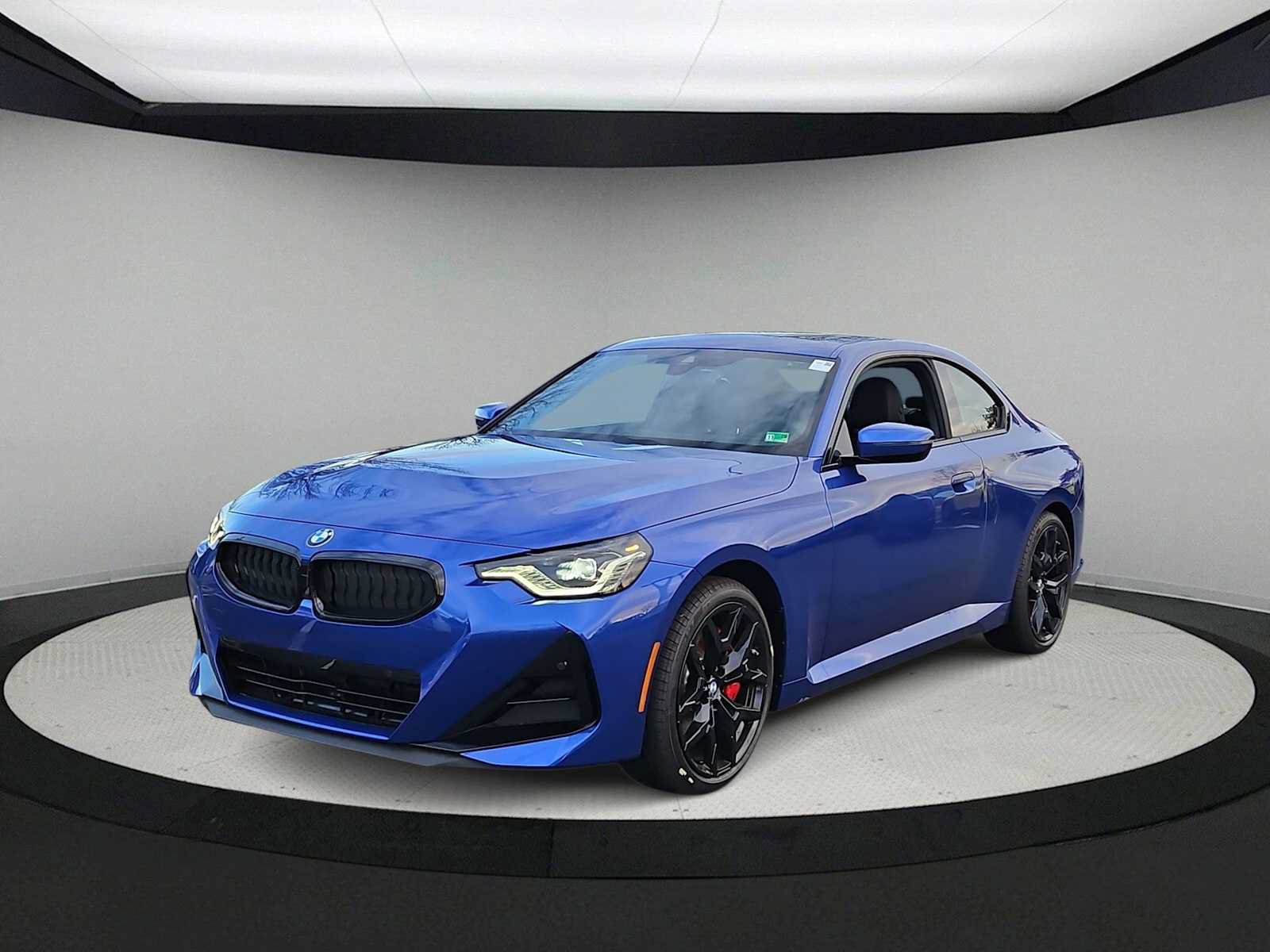 Used 2026 BMW 230i xDrive Coupe w/ Premium Package AWD/4WD image 4