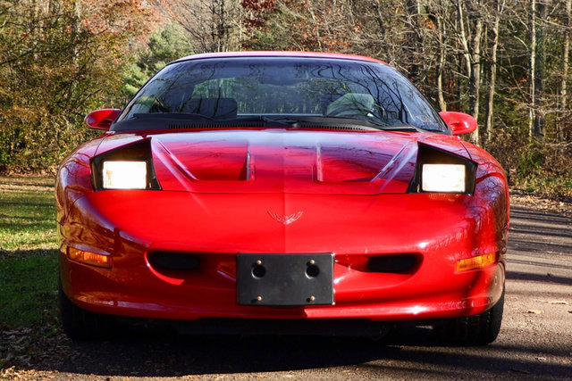 Used 1997 Pontiac Firebird Coupe w/ Opt Pkg image 15