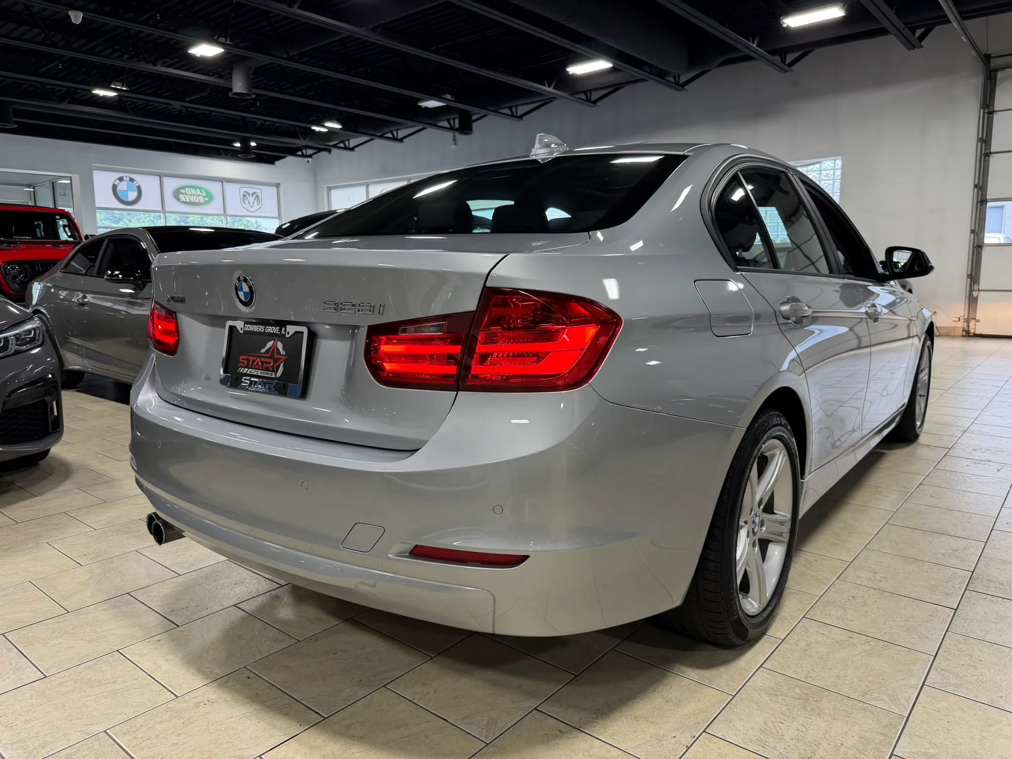 Used 2015 BMW 328i xDrive Sedan AWD/4WD image 4