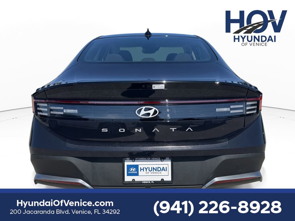 Certified 2025 Hyundai Sonata SE image 5